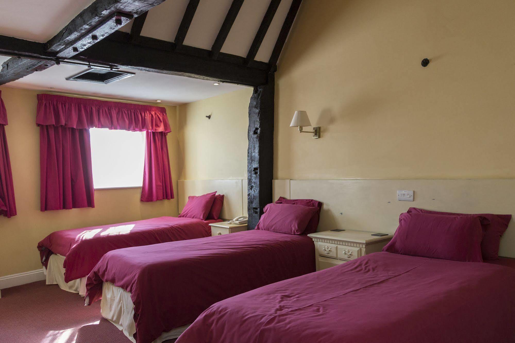 Hotel The Bell